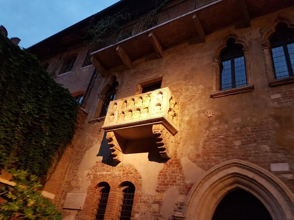 Hotel Mi Casa Es Tambien Tu Casa Vips Verona Exterior foto